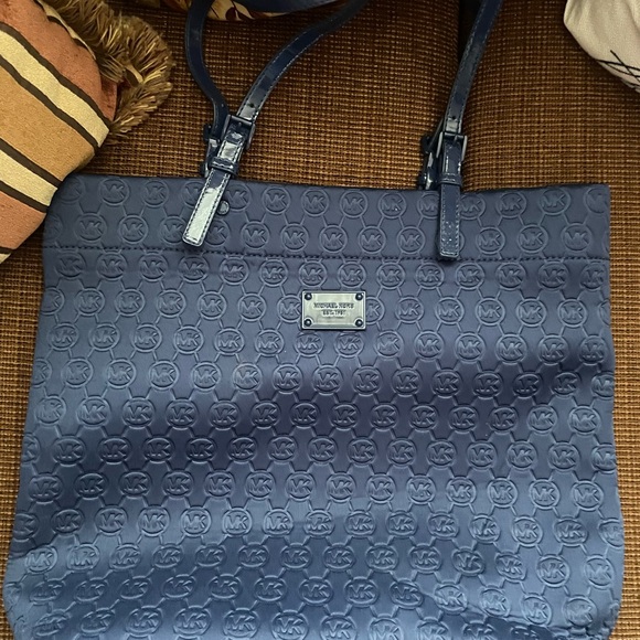 Michael kors jet set item tote - Picture 5 of 6